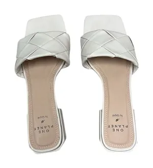 Qupid size 6 cream colored Woven Strap Slide Heeled Sandals EUC No box thumbnail 1