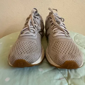 New Balance Fresh Foam Arishi Womens Sneakers size 12 thumbnail 2