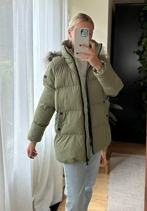 Sam Edelman Water Repellent Faux Fur Trim Puffer Jacket Quilted Green Women's M thumbnail 2