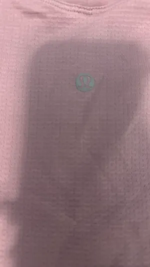 Swiftly Lululemon Tech Short Sleeve thumbnail 2