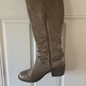 r2 Womens Knee High Boots Size 9 Brown Braided Buckle Block Heel Boho Western thumbnail 7