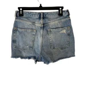 Topshop Size‎ 6 Ashley Cut Off Denim Distressed Jean Shorts thumbnail 3