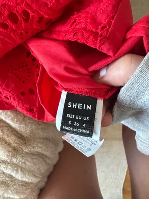 Red blouse thumbnail 3