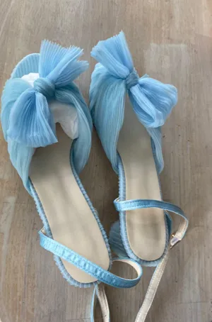 Blue Bowed Heels Size 9.5 thumbnail 1