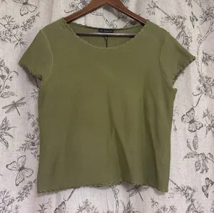 Adrianna Papell Green Cropped Shirt w/Lace Scalloped Edges thumbnail 1
