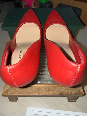 Marc New York Red Leather Pointed Toe Leather Pumps thumbnail 4
