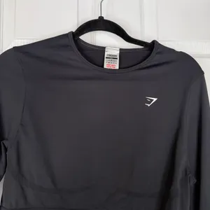Sz XXL Gymshark Black Seamless Long Sleeve Cropped Top NWOT thumbnail 3