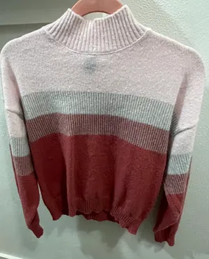 TJ Maxx Sweater thumbnail 1