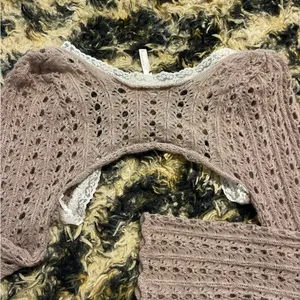 Urban Outfitters Lace Trim Knit Shrug thumbnail 2