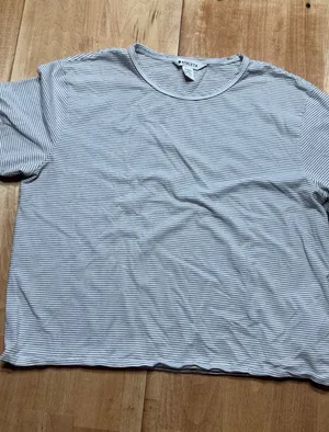 Athleta Womens Medium White Grey Micro Stripe Short‎ Sleeve Boxy Crew Neck Tee thumbnail 1