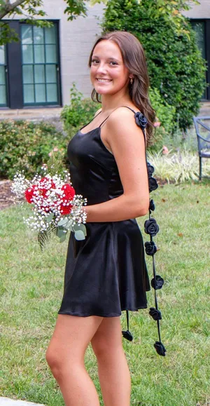 Homecoming Dresse Black thumbnail 2