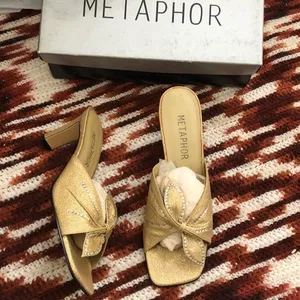 Vintage Metaphor Gold Glitter Glam Rhinestone Party Glamour Evening Kitten Heels Pumps Mules Genuine Leather Square Toe Size 9M thumbnail 2