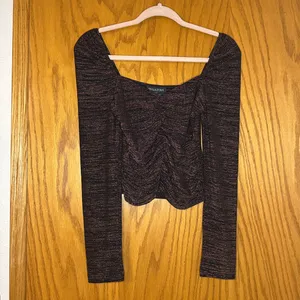 MINKPINK Imane Ruched Top - NWT - Size S Puff Sleeve Metallic Cropped Blouse thumbnail 4