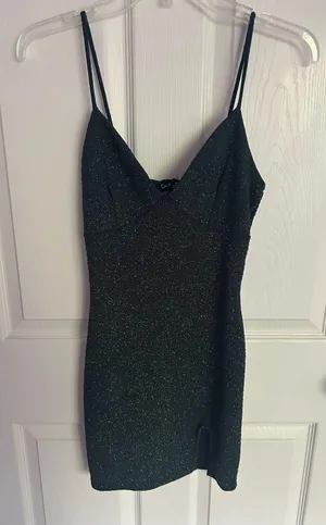 Windsor Mini Green Bodycon Glitter Dress thumbnail 1