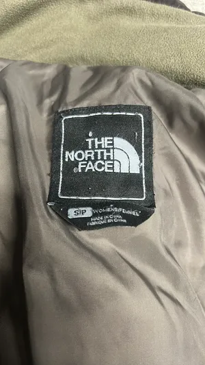 North Face Puffer Jacket thumbnail 5