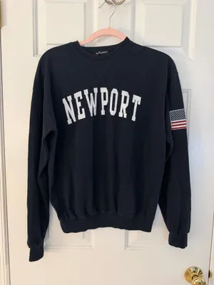 Brandy Melville Crewneck thumbnail 1