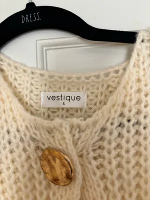 Vestique Sweater Cropped thumbnail 2