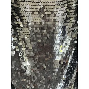 Mac Duggal Black Sequined Bodycon Short Sleeve Mini Dress Size 6 thumbnail 4