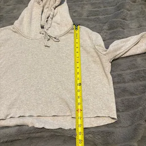 Brandy Melville Gray Cropped Hoodie Raw Hem Oversized thumbnail 6