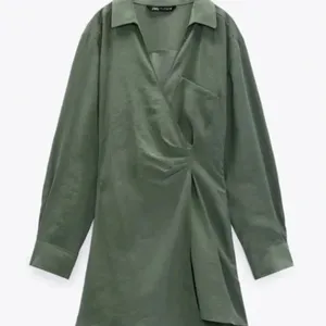 Zara Long Sleeve Tunic Wrap Style Mini Dress Collard V Neck Button M Sage Green thumbnail 2
