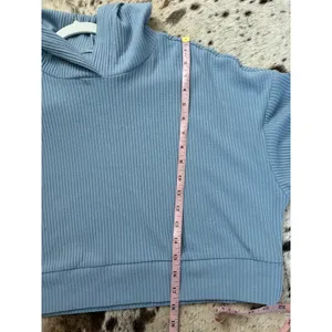 Alo Yoga Muse Hoodie‎ ribbed knit cropped In Blue Size Medium thumbnail 7