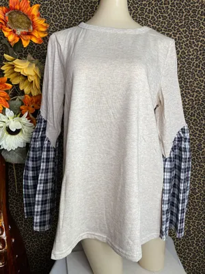 ✅3/$30✅NWT Oatmeal/Black Plaid Long Bell Sleeve Cotton Top MEDIUM thumbnail 2