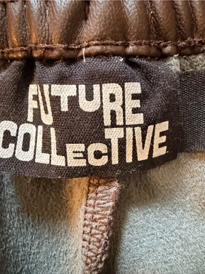 Women's Mid-Rise Wide Leg Faux Leather Pull-On Pants - Future Collective NWOT thumbnail 3