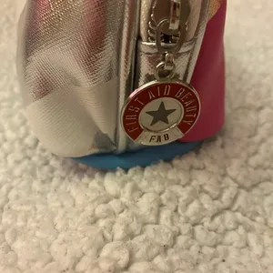First Aid Beauty travel size cosmetics/skincare bag 6x5 inches thumbnail 5