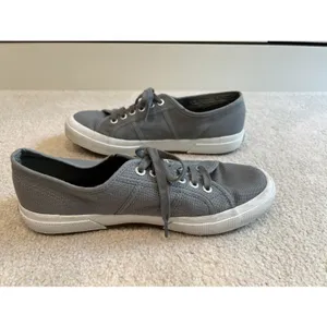 Superga 2750 Cotu Classic Gray Canvas Low Top Sneakers Mens 7.5 Women 9 Skate thumbnail 4