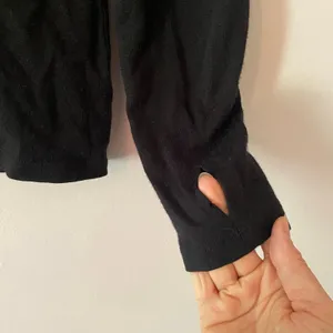 Icebreaker Black Merino Wool Quarter Zip Pullover Gorpcore Outdoor Women Medium thumbnail 5