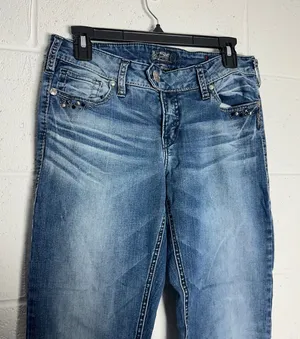 Silver Jeans Co Tuesday Low Boot Embellished Flap Pocket W31 L33 Medium Wash thumbnail 1