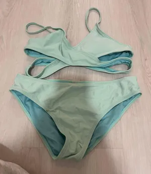 Roxy Swimsuit thumbnail 1