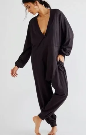 Free People just because jumpsuit romper sz‎ M black thumbnail 1