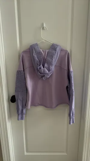 Lavender Boutique Cropped Pullover Purple thumbnail 2