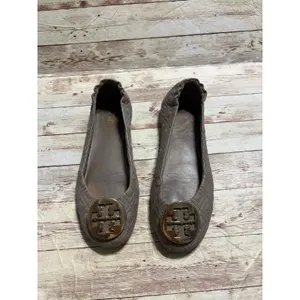 Tory Burch Quilted Minnie Flats Women's Size 8 Dust Storm Gold Logo thumbnail 2