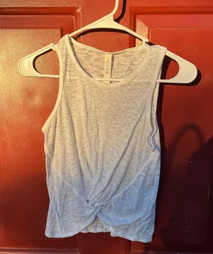 Lululemon Tank Top thumbnail 1