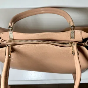 Tan Fashion Shoulder & Crossbody Bag with Gold Hardware thumbnail 7