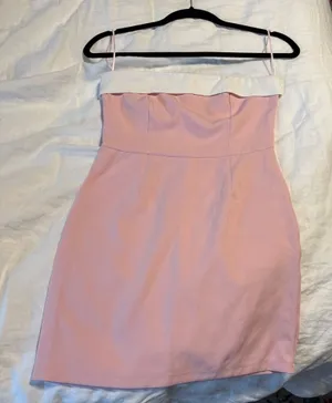 Edikted Pink Contrast Strapless Dress thumbnail 1