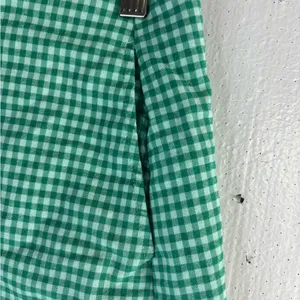 Urban Outfitters M Gingham Check Pocketed Mini Skirt in Kelly Green thumbnail 3