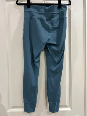 ✨ Vuori Performance Cropped Jogger Leggings – Teal Blue – Size L ✨ thumbnail 2