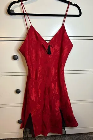 Vintage gold label Victoria’s Secret lingerie red slip dress Size Small thumbnail 1
