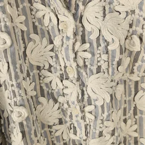 Pilcro Anthropologie The Whitney Tropeze‎ Embroidered Button Front Blouse Medium thumbnail 3