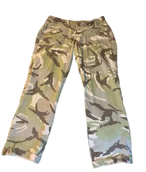 VTG Y2K Plugg Camo Low Rise Utility Pants - Size 1 thumbnail 1
