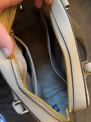 Michael Kors Crossbody thumbnail 6