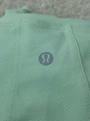 Women’s Lululemon Long Sleeve Top thumbnail 4