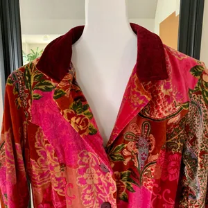 COLDWATER CREEK Red & Pink Jacket Feels Like Velvet thumbnail 2