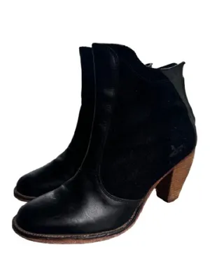 J Shoes Black Leather & Suede Ankle Boots thumbnail 2