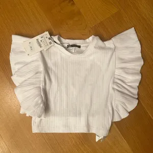 Zara Ruffled Ribbed T-Shirt thumbnail 5