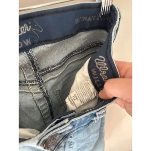 Wrangler Ultimate Riding Willow Light Wash Bootcut Jeans thumbnail 4