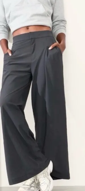 Athleta Pinnacle High Rise Trouser Size 14 Wide Leg Gray Pants Stretch thumbnail 1